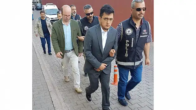 Kayseri'de FETÖ'den 5 tutuklama