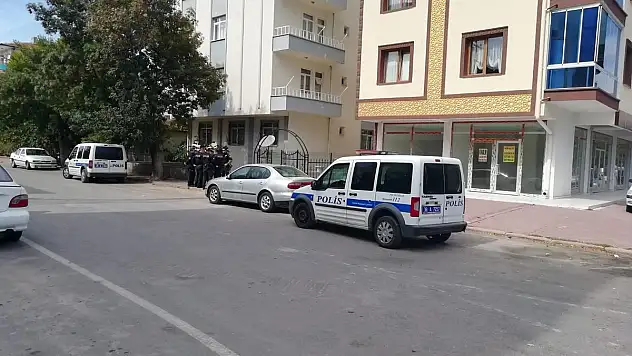 KAYSERİ'DE TARTIŞTIĞI ADAMI BIÇAKLADI