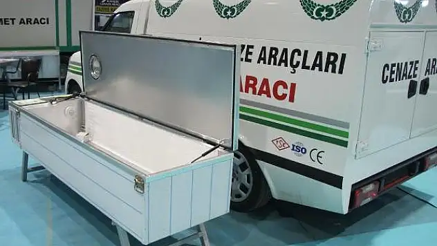Kayseri'de Üretilen Klimalı Tabutlar 4 Bin TL'ye Satılıyor