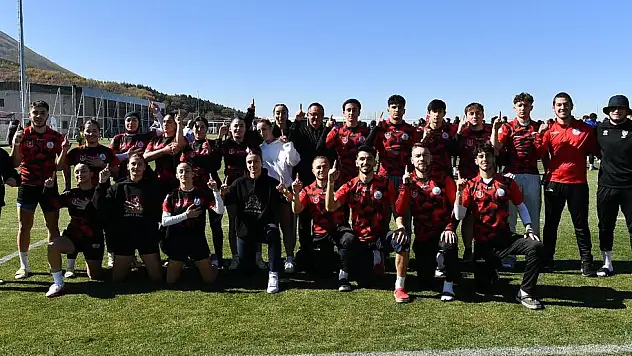 KAYSERİ'DEKİ İLK RAGBİ TÜRKİYE ŞAMPİYONASI ERCİYES'TE BAŞLADI