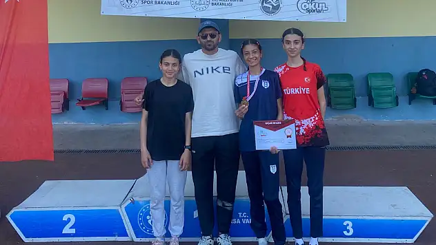 Kayserili genç sporcu Nursena Kalay, Türkiye şampiyonu oldu