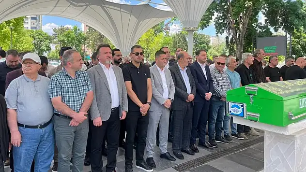Kayserili Ülkücü şehidin babası son yolculuğuna uğurlandı