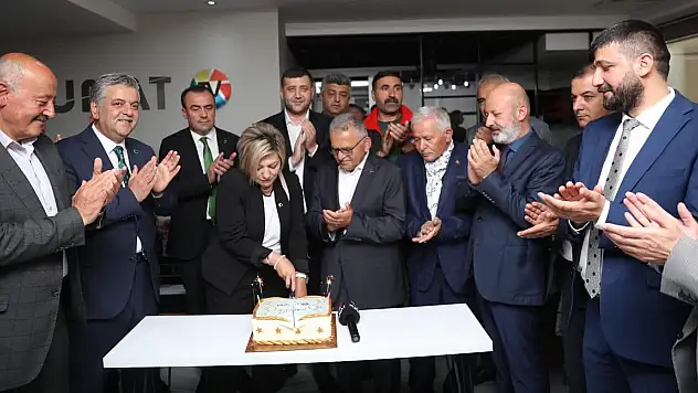 KAYSERİ'NİN EKRANI HUNAT TV 3. YAŞINI KUTLADI