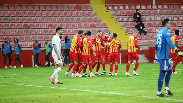 KAYSERİSPOR 4 MAÇ SONRA KAZANDI