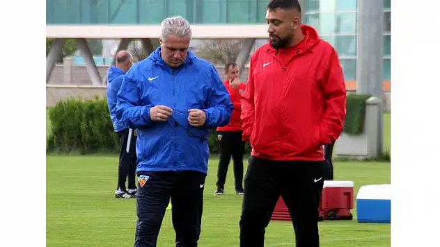 Kayserispor Teknik Direktörü Sumudica, Kartal Pençesi Yaptığı İçin Özür Diledi