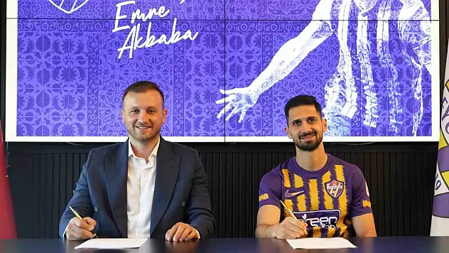 Kayserispor'un istediği Emre Akbaba tercihini yaptı: Transferde sürpriz karar