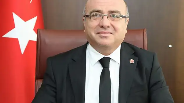 KAYÜ REKTÖRÜ PROF. DR. KURTULUŞ KARAMUSTAFA'DAN '10 KASIM' MESAJI