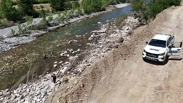 Kelkit Çayı'nda kaybolan Esmanur için arama çalışmaları yeniden başladı