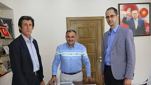 BÜYÜKŞEHİR'DEN KENTSEL DÖNÜŞÜM ÇALIŞMALARI İÇİN BAŞKAN CABBAR'A ZİYARET