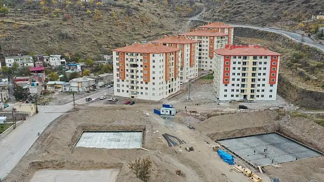 KENTSEL DÖNÜŞÜMDE 152 DAİRENİN TEMELİ ATILIYOR