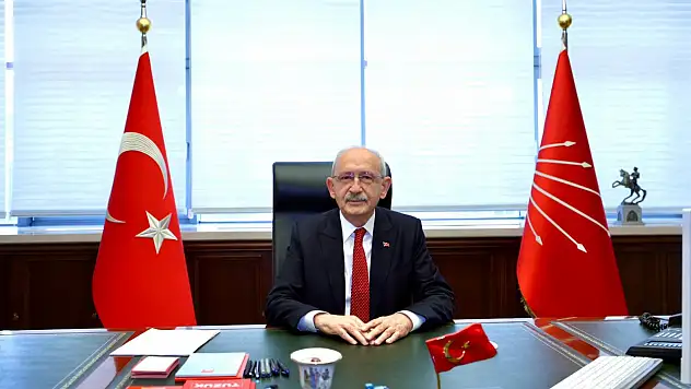 Kılıçdaroğlu, genel merkezde göreve başladı