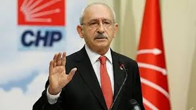 Kılıçdaroğlu'nun Üstünü Çizdiği İsim, Rakiplerine Fark Attı