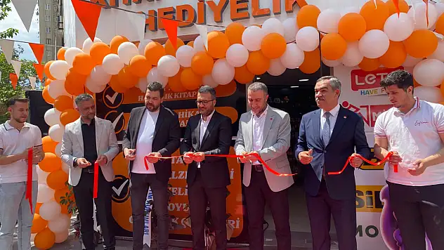 Kitap Life ikinci şubesini Sahabiye Mahallesinde açtı