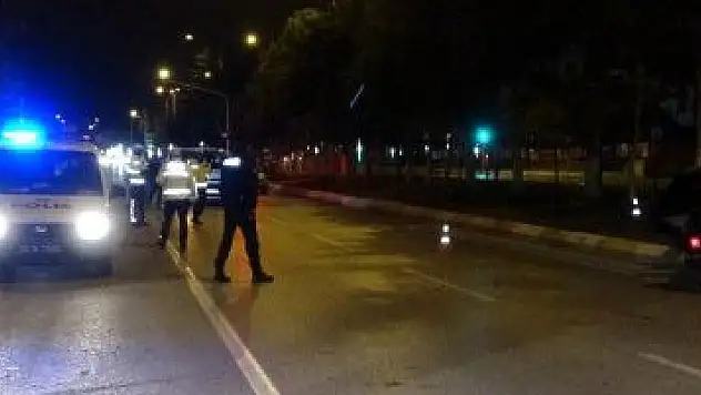 KIZ ÇOCUĞUNU KAÇIRAN UZMAN ÇAVUŞ LİNÇTEN ATEŞ AÇARAK KURTULDU