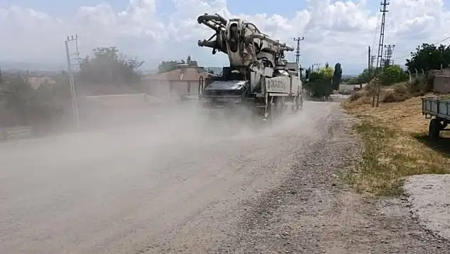 Kızık'ta vatandaşlar asfaltlama bekliyor