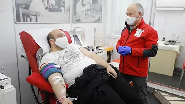 Kızılay'a yılın ilk 5 ayında 1,2 milyon ünite kan bağışı yapıldı