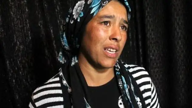 KIZINA TECAVÜZ EDEN DAVULCUNUN ASILMASINI İSTİYOR