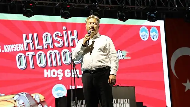 KLASİK OTOMOBİL TUTKUNLARI KAYSERİ'DE BULUŞTU