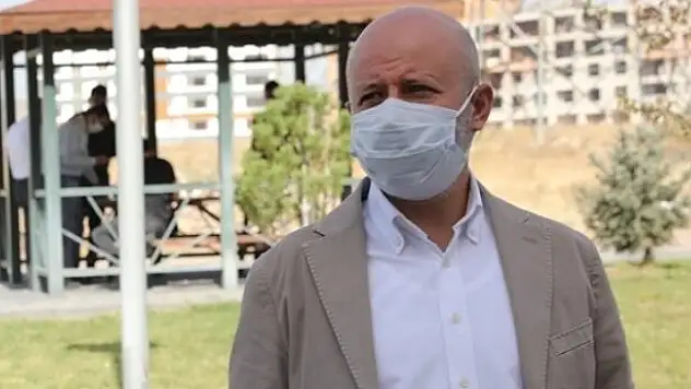 KOCASİNAN BELEDİYESİ, AĞAÇ DİKİMİYLE GELECEĞE NEFES OLUYOR
