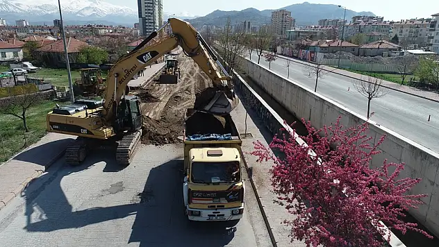 KOCASİNAN BELEDİYESİ, DAHA KONFORLU YOLCULUKLAR İÇİN ÇALIŞIYOR