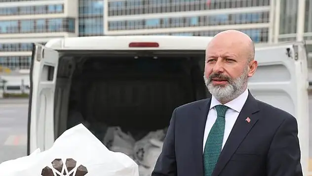 KOCASİNAN BELEDİYESİ, İHTİYAÇ SAHİPLERİNE ELİNİ UZATTI
