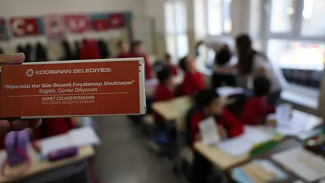 Kocasinan Belediyesi'nden ilkokul öğrencilerine ağız ve diş taraması