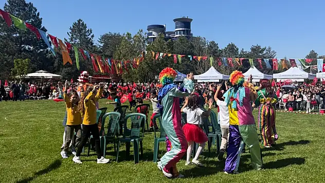 Kocasinan Belediyesi'nin Çocuk Şenliği ilgi gördü