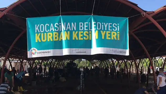 Kocasinan Belediyesi'nin kurban kesim yerleri büyük beğeni topladı