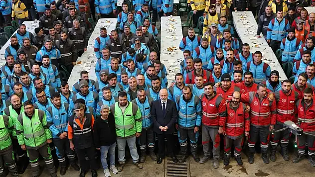 Kocasinan'da belediye işçilerine 52 yevmiye müjdesi