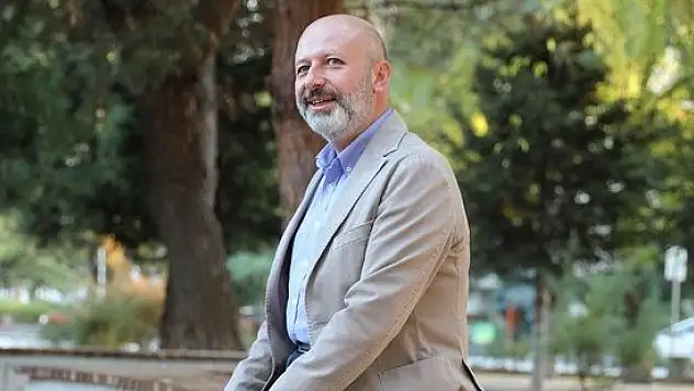 KOCASİNAN, KİŞİ BAŞINA DÜŞEN 15 METREKARE YEŞİL ALAN REKORUNU YENİLEDİ
