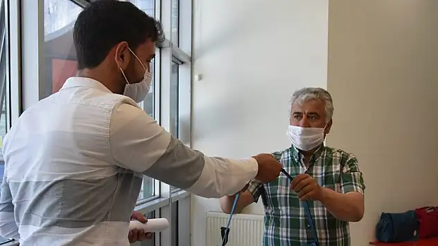 KOCASİNAN'DA 3 BİN 184 AİLEYE 'HOŞ GELDİN BEBEK' HEDİYESİ