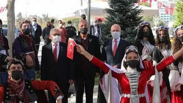KOCASİNAN'DA DOLU DOLU 29 EKİM COŞKUSU