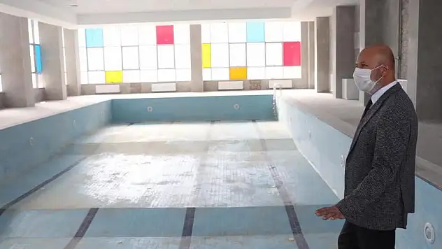 KOCASİNAN'DA ERKEKLERE ÖZEL YAPILAN TESİSDE SONA GELİNDİ