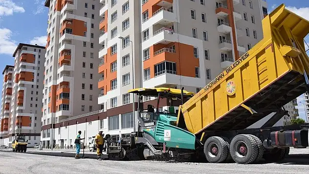 KOCASİNAN'DA YUNUSEMRE'NİN ÇEHRESİ GÜZELLEŞİYOR