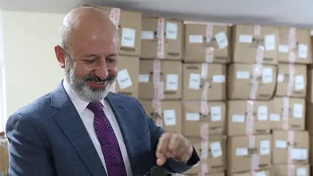 KOCASİNAN'DAN SOĞUK KIŞ GÜNÜNDE SICACIK DESTEK