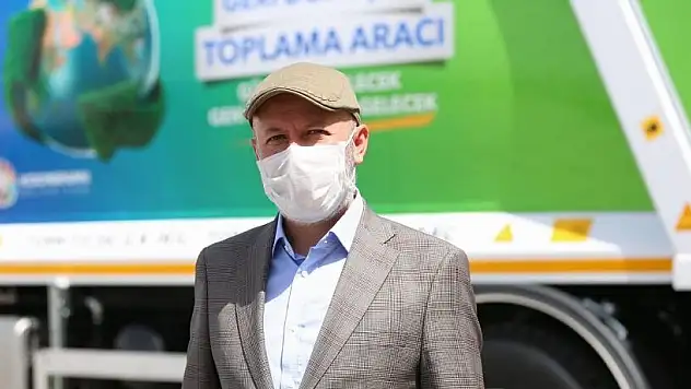 KOCASİNAN'DAN TÜRKİYE'DE İLK OLAN ARAÇ İLE GERİ DÖNÜŞÜME BÜYÜK KATKI