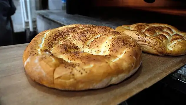 KORONAVİRÜS RAMAZAN PİDESİNİ DE VURDU