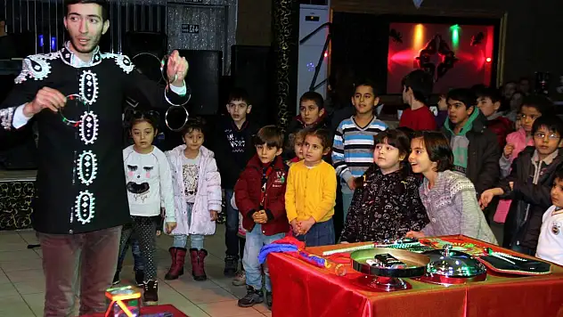 Koruyucu ailelik kalbe ve gönle dokunma sanatıdır