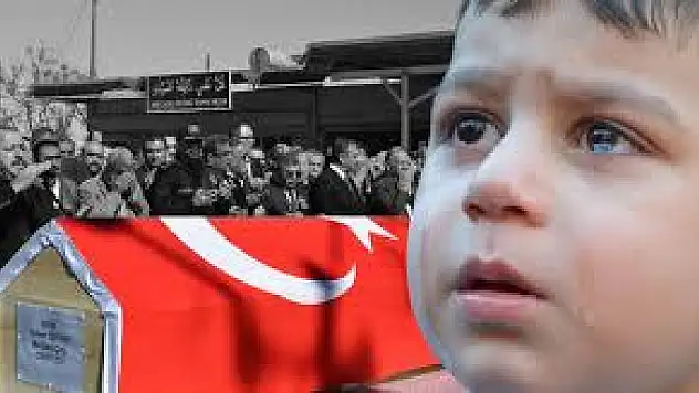 Küçük Emir'den Şehit Babaya Gözyaşı