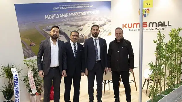 KUMSMALL, MOBİLYA FUARINDA