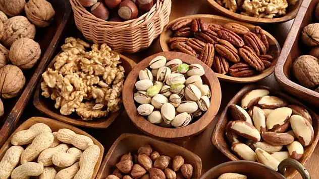 KURUYEMİŞSİZ YILBAŞI DÜŞÜNÜLEMİYOR