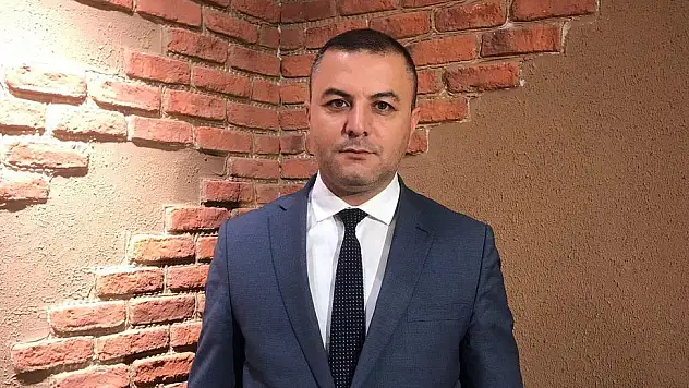 KUTLU SESLENİŞTEN, ADIM ADIM 2023'E KONSERİ