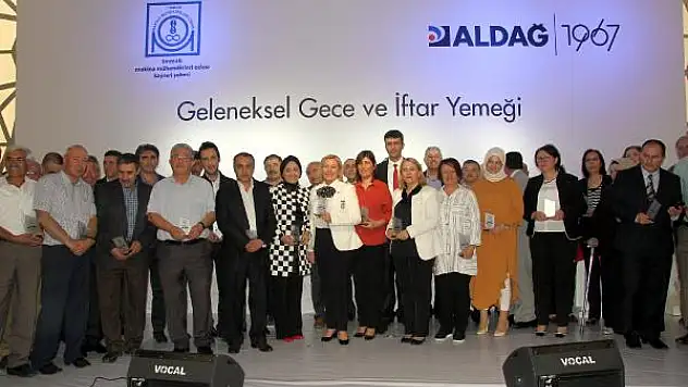 Makine mühendisleri iftarda buluştu