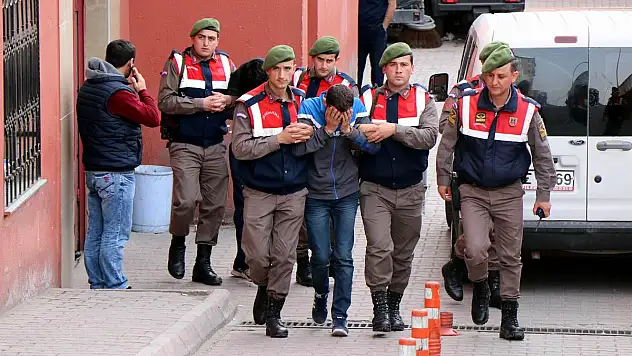 Mazot hırsızlarını ayak izleri ele verdi