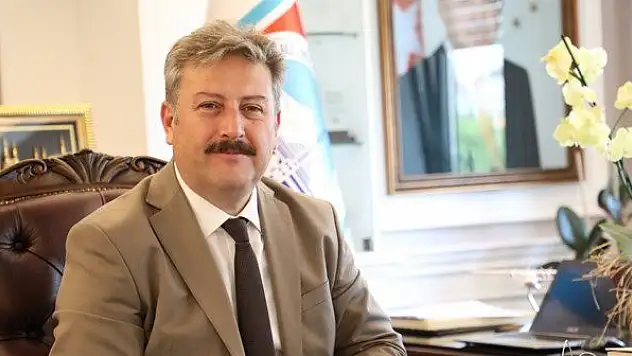 MELİKGAZİ BELEDİYESİ'NDEN 'KURUM İÇİ DAYANIŞMA DOSTLUK FUTBOL TURNUVASI'