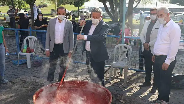 MELİKGAZİ SALÇA GÜNLERİ BAŞLIYOR