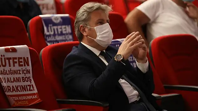MELİKGAZİ'DE BUGÜNÜN HİZMETLERİ, YARININ HEDEFLERİ İÇİN İSTİŞARE TOPLANTISI