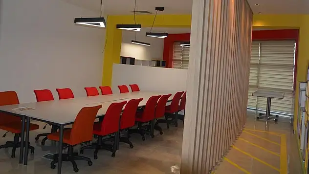 MELİKGAZİ'DE HER KESİM İÇİN SESLİ KÜTÜPHANE