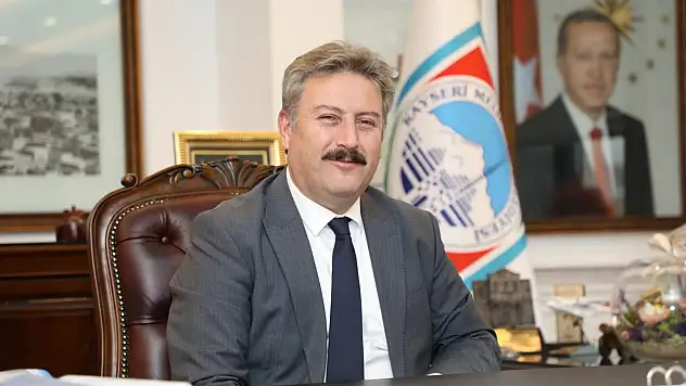 MELİKGAZİ'DE PARK VE BAHÇELERDE BAHAR ÇALIŞMASI