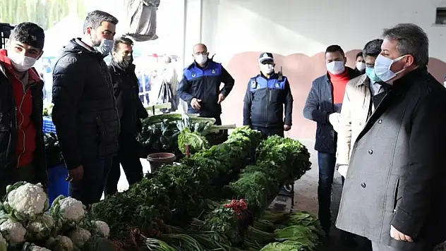 MELİKGAZİ'DE PAZAR YERİ DENETİMLERİ AKSATILMADAN YAPILIYOR